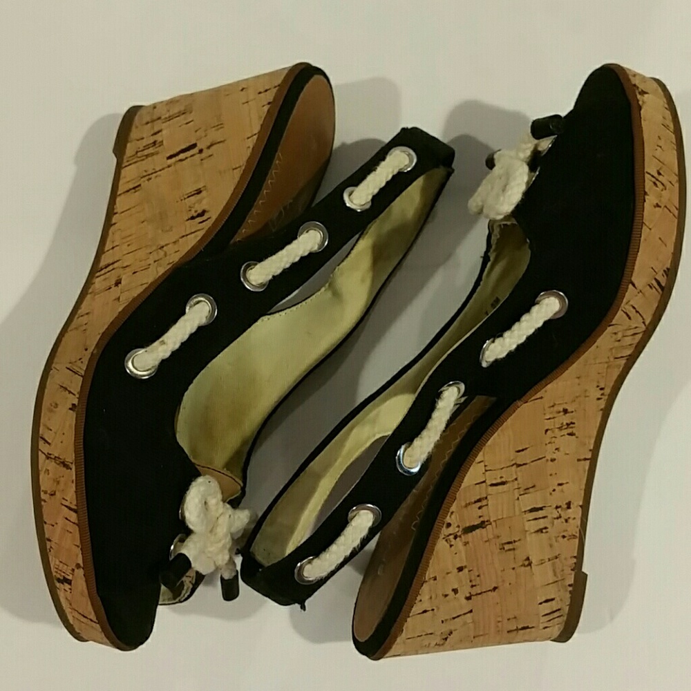 SPERRY TOP SIDER WEDGE PEEP TOE HEELS